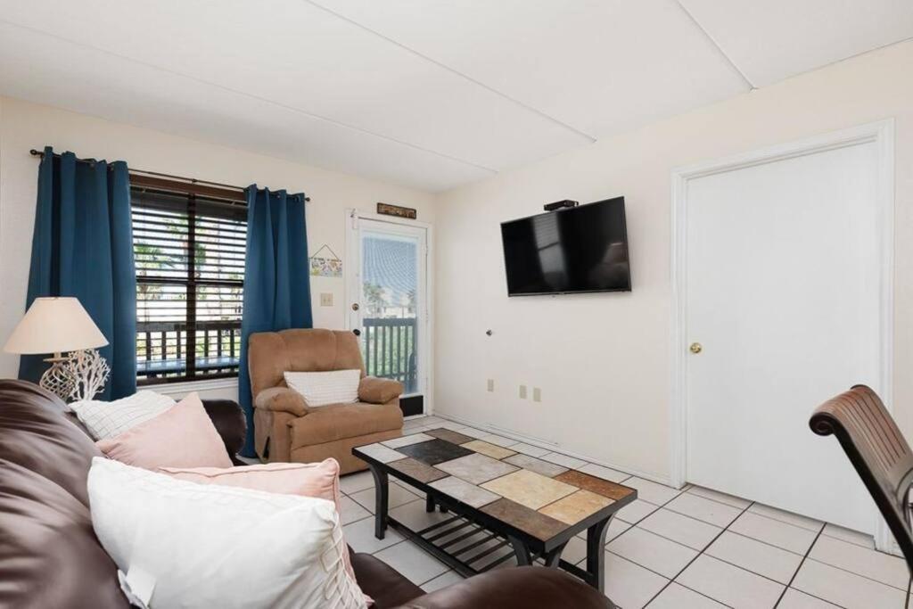 2 Bed 2 Bath Condo By Beach With Resort Pool 南帕诸岛 外观 照片
